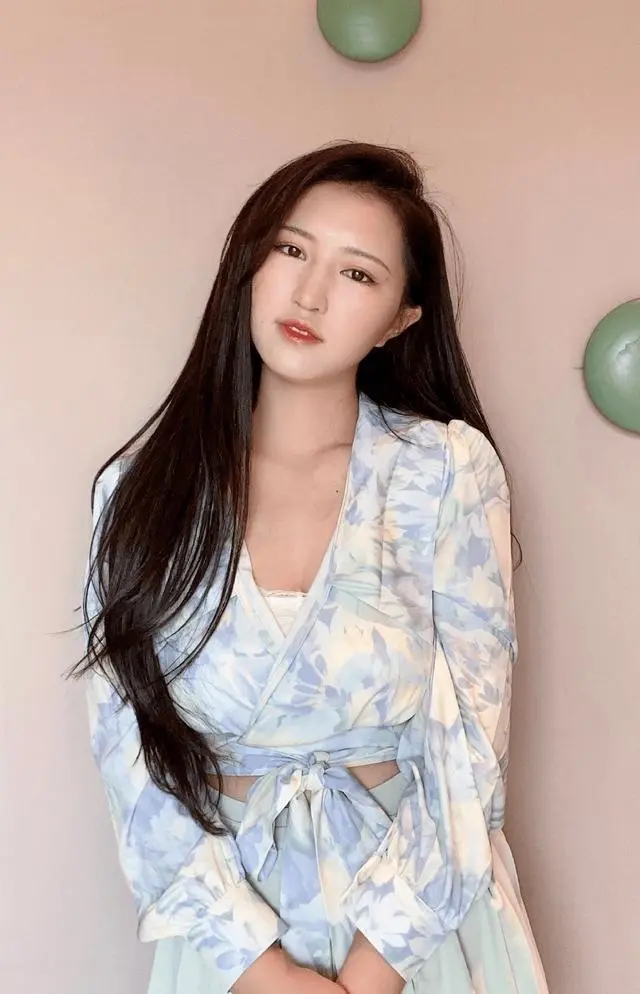 《沈樵》电影全集原版视频高清HD在线观看-沈樵电视剧全集高清中文字幕免费下载-沈樵短剧无广告在线观看